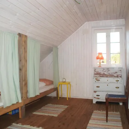 Drengestua Pa Flagstad Ostre