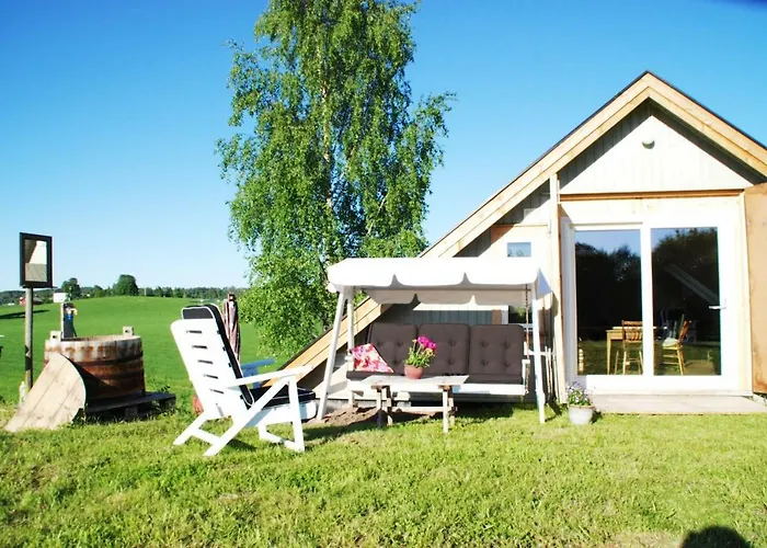 Drengestua Pa Flagstad Ostre